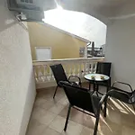 بيت للعطل Burle A4 1