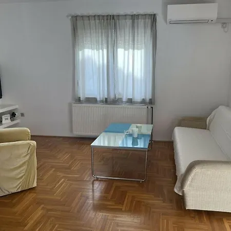 Dom wakacyjny Burle A4 1 Medulin