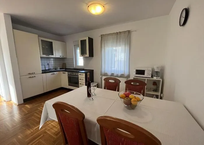 Vikendica Burle A4 1